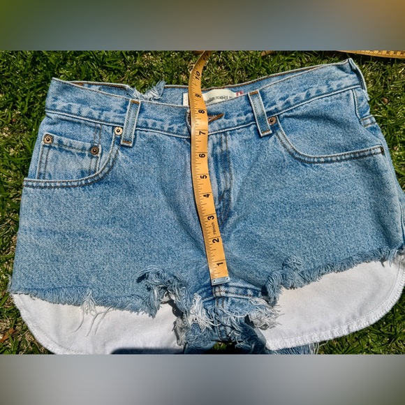 Y2K Vintage 100% Cotton Cut Off Denim Shorts - Picture 6 of 8